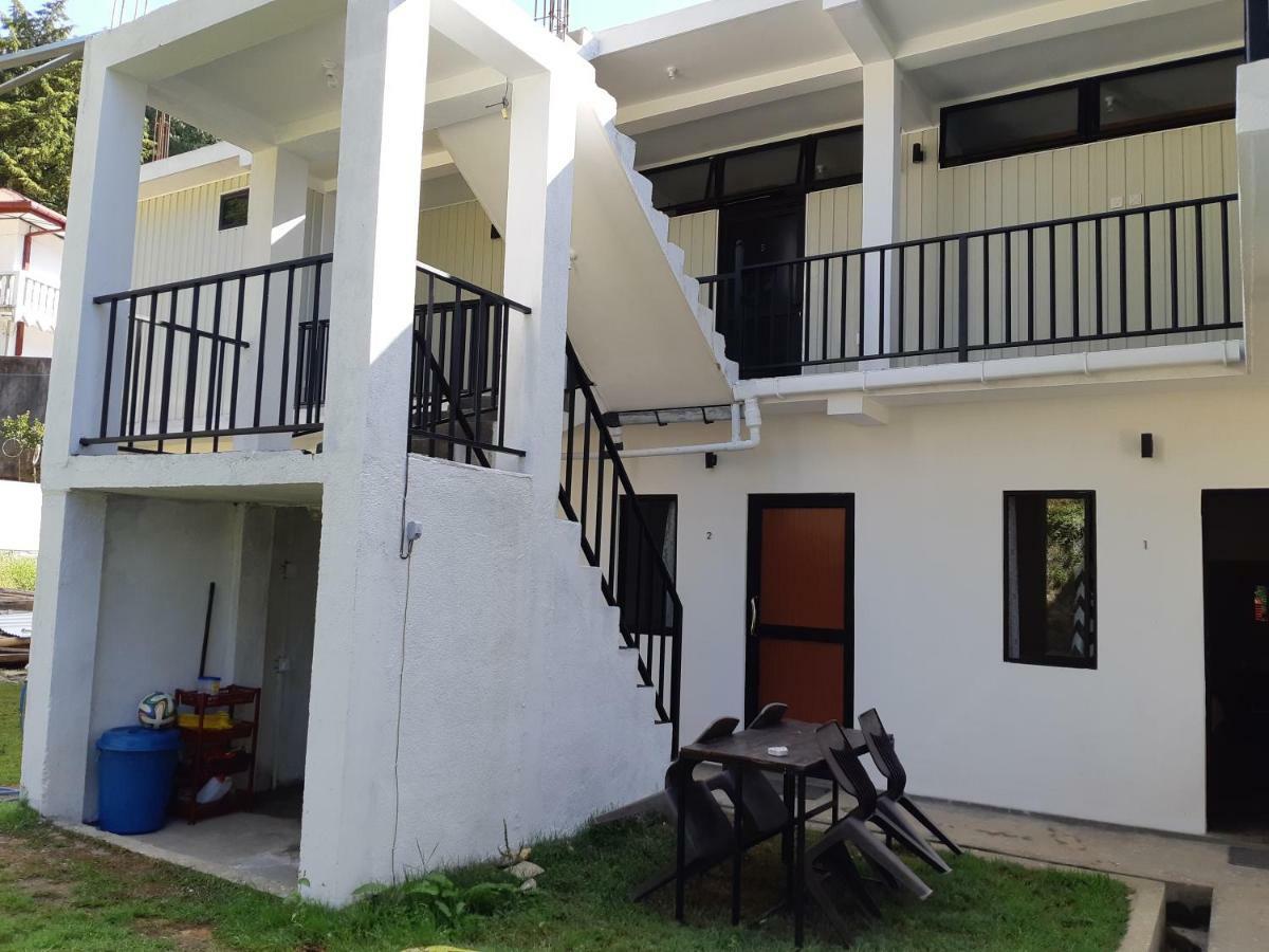 Siril Guesthouse Hostel Nuwara Eliya Exterior foto
